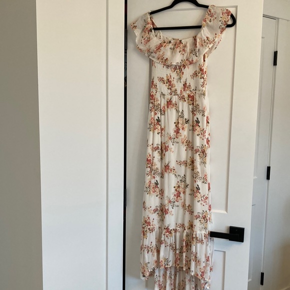 Abercrombie & Fitch Dresses & Skirts - Abercrombie and fitch maxi dress